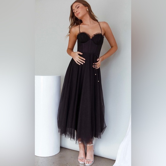 SELFIE LESLIE NWT SMITTEN SWEETHEART NECKLINE CHIFFON MIDI DRESS - Picture 7 of 10